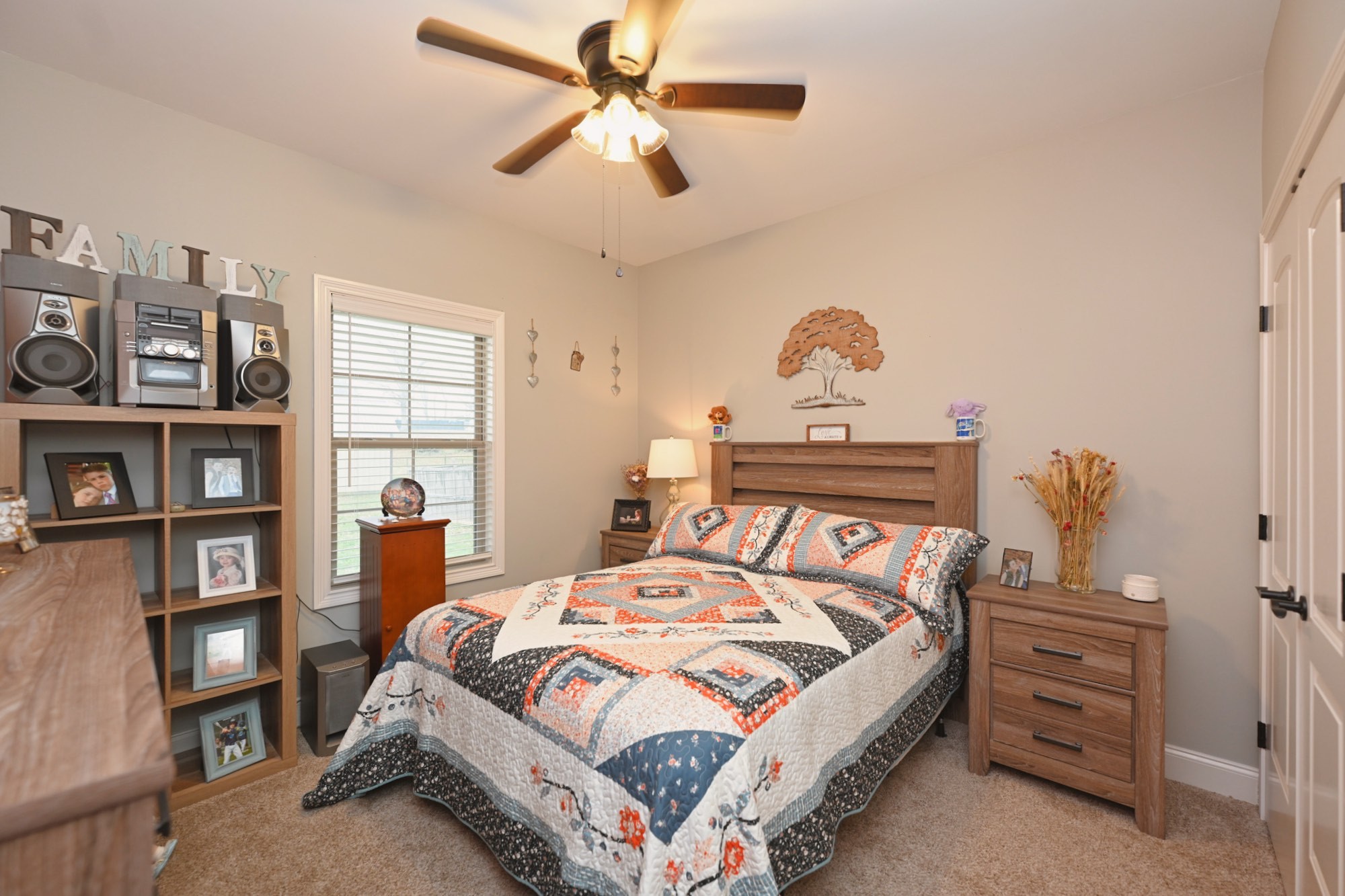 727 North Russell Street Portland, TN 37148 - Photo 38 of 72 a bedroom with a bed and a window