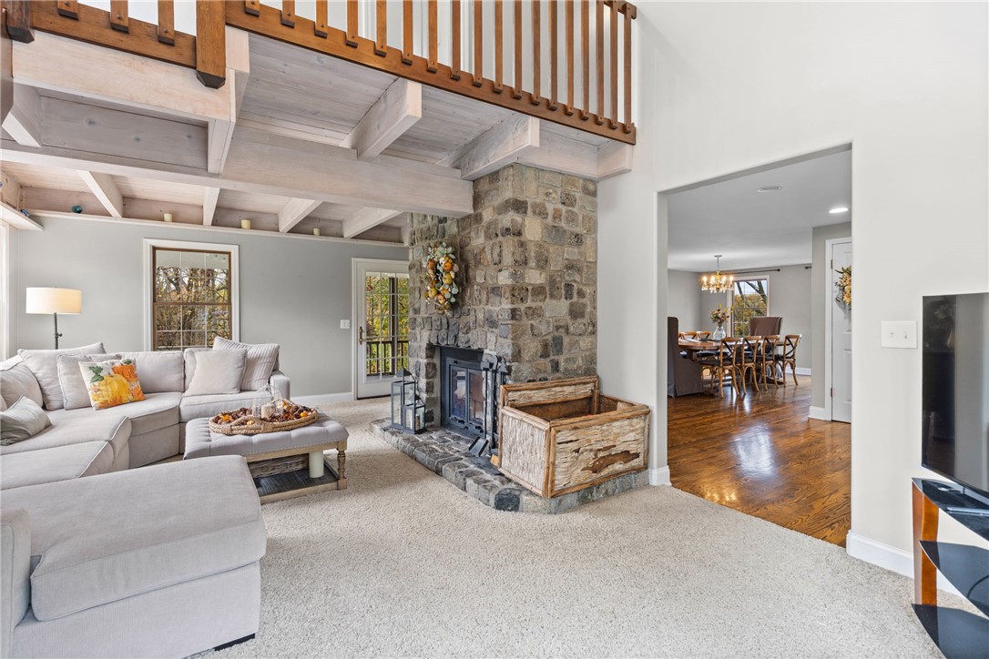 385 Basket Road Webster, NY 14580 - Photo 13 of 37 Living Room