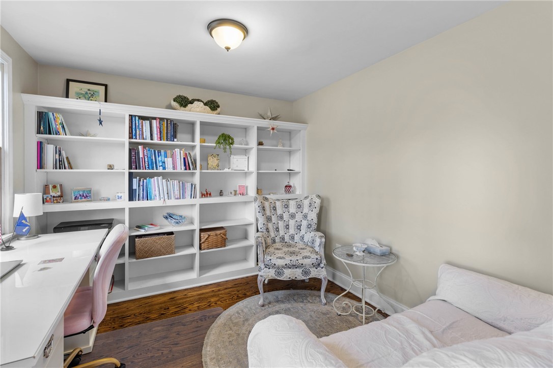 385 Basket Road Webster, NY 14580 - Photo 14 of 37 1st Floor Private Office