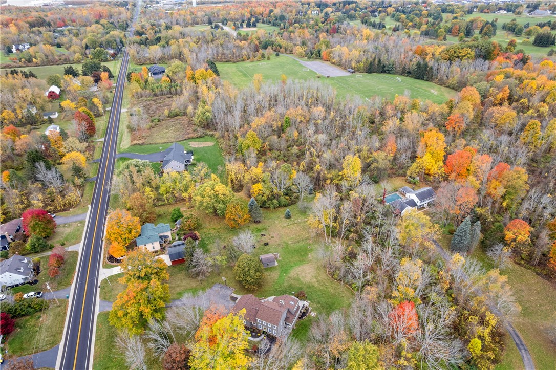 385 Basket Road Webster, NY 14580 - Photo 33 of 37