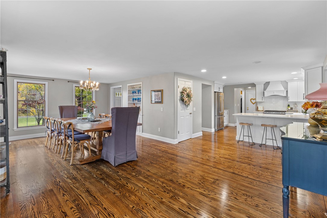 385 Basket Road Webster, NY 14580 - Photo 9 of 37 Breakfast Room Area