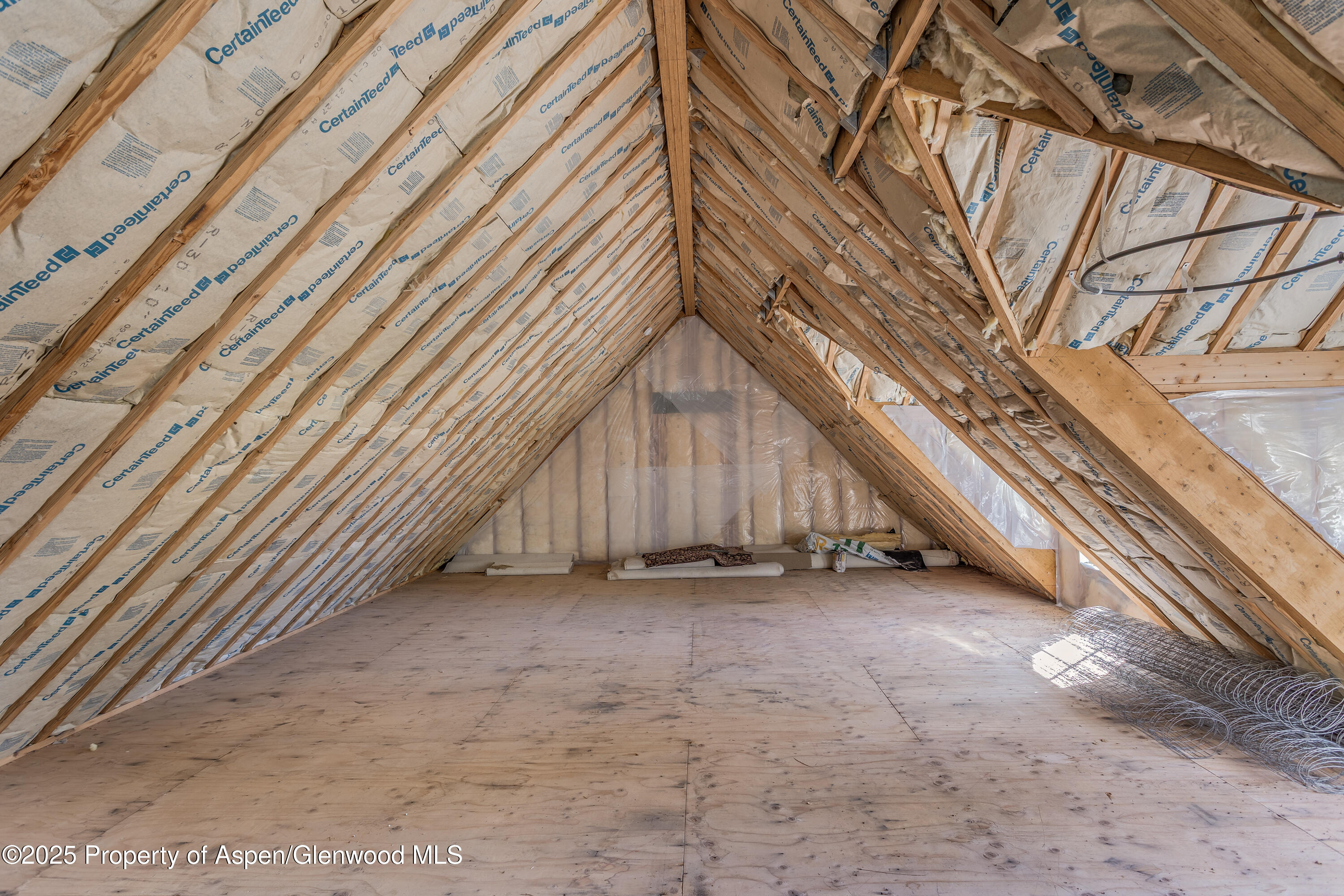 42 Midland Loop Carbondale, CO 81623 - Photo 11 of 51 42 Midland loop - attic2