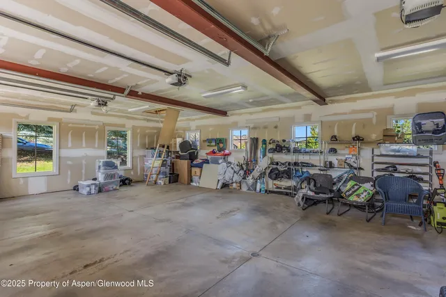 $2,870,000 | 42 Midland Loop, Carbondale, CO 81623