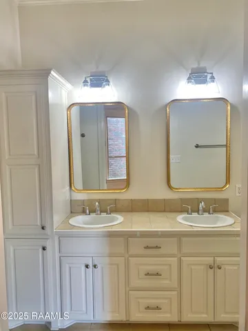 $1,950 | 108 Laguna Lane, Lafayette, LA 70508