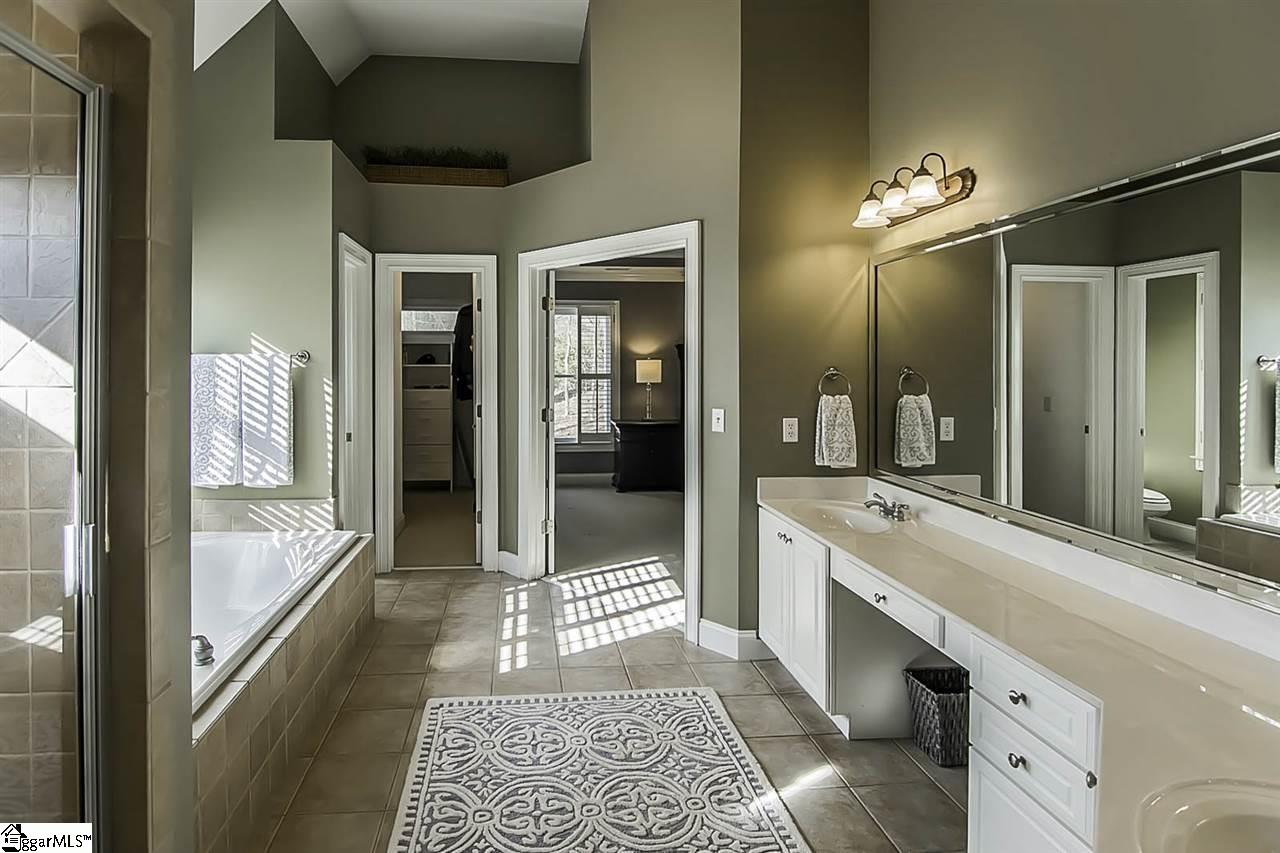 112 Legends Way Simpsonville, SC 29681 - Photo 25 of 36 Gallery Image 25