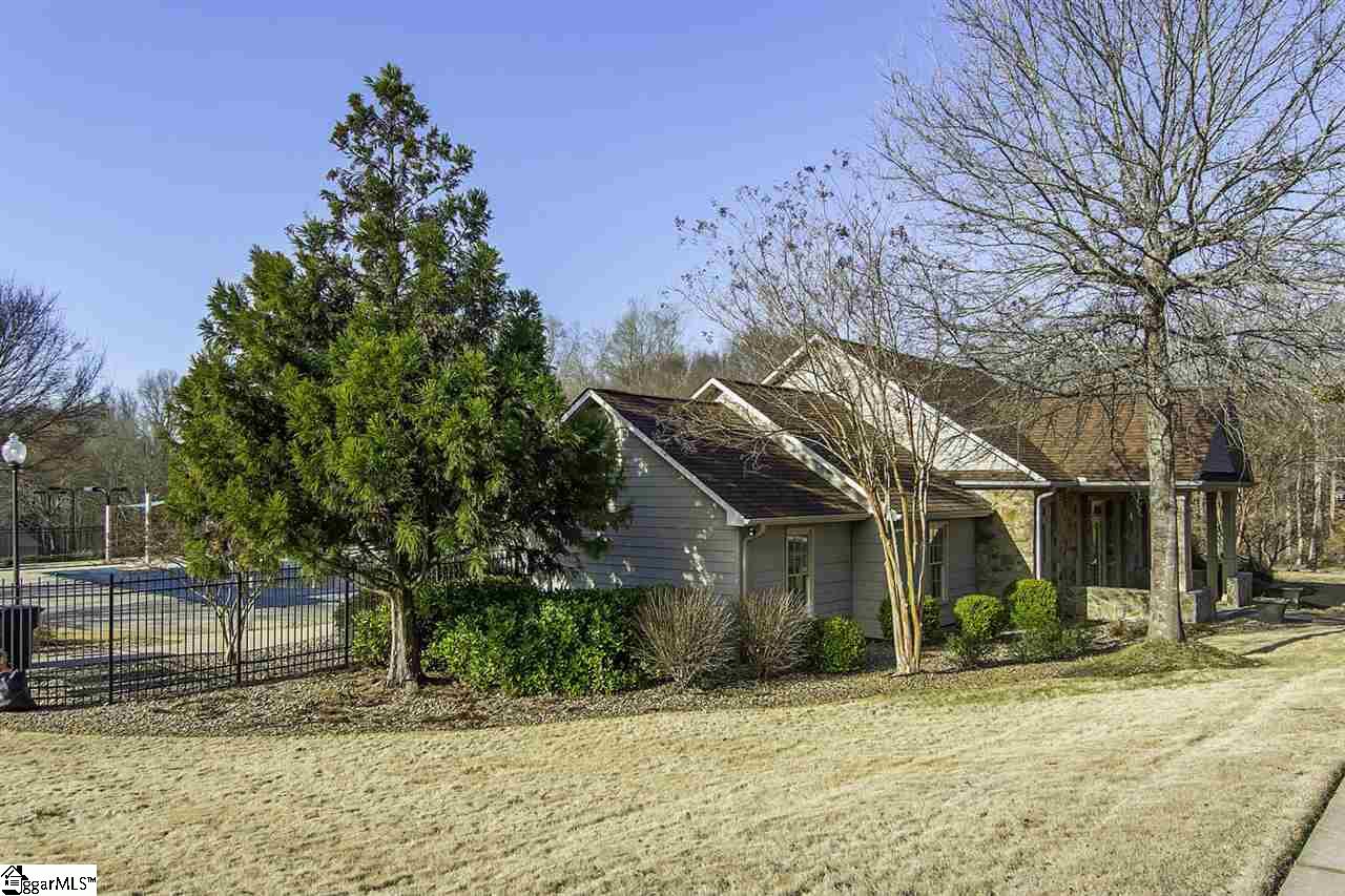 112 Legends Way Simpsonville, SC 29681 - Photo 34 of 36 Gallery Image 34