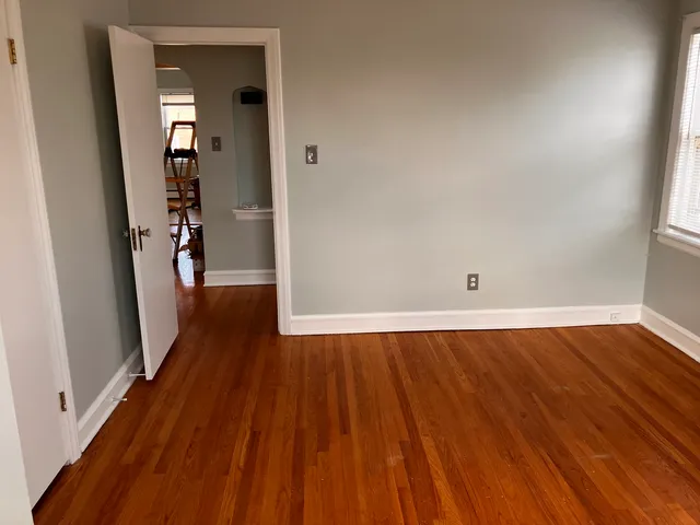 $2,000 | 6550 West Ebinger Drive, Unit 2, Niles, IL 60714