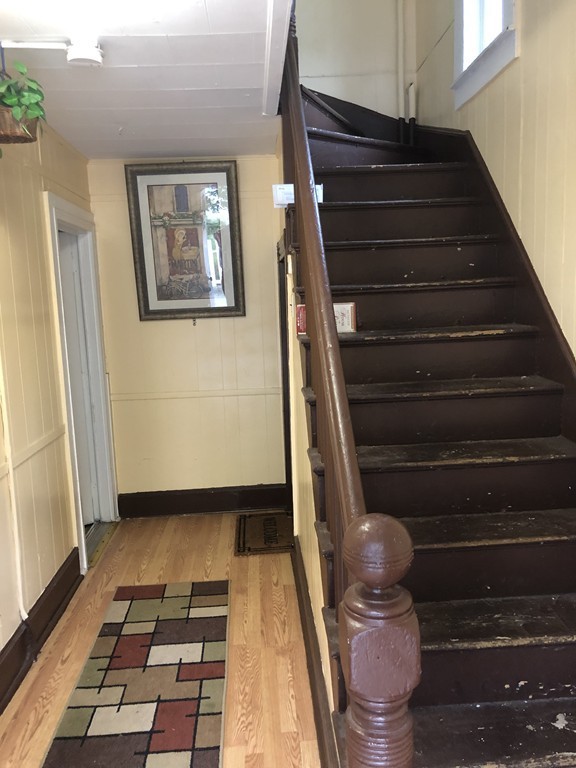 16 Prospect Court Lawrence, MA 01841 - Photo 5 of 14 a view of entryway