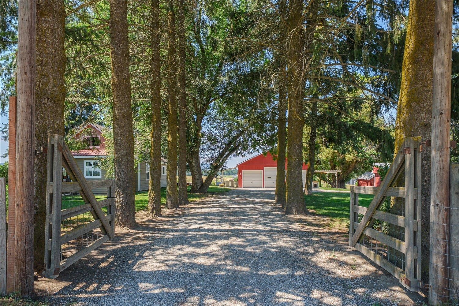 5056 South Wallbridge Road Deer Park, WA 99006 - Photo 2 of 50
