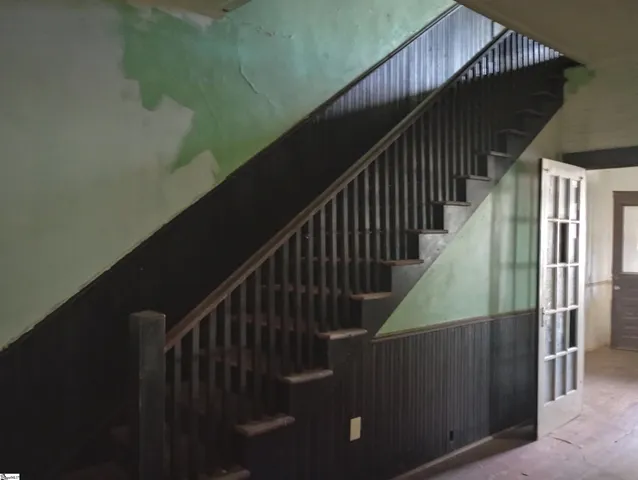 $109,000 | 107 Academy Street, Jonesville, SC 29353