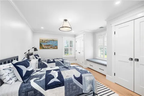 $80,000 | 96 Washington Street, Newport, RI 02840