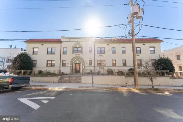 $375,000 | 315 Evarts Street Northeast, Unit T6, Washington, DC 20002