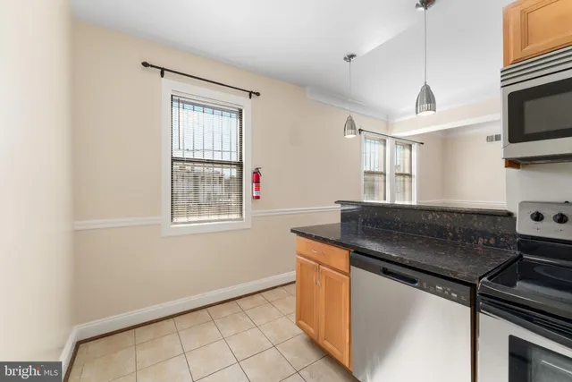 $375,000 | 315 Evarts Street Northeast, Unit T6, Washington, DC 20002