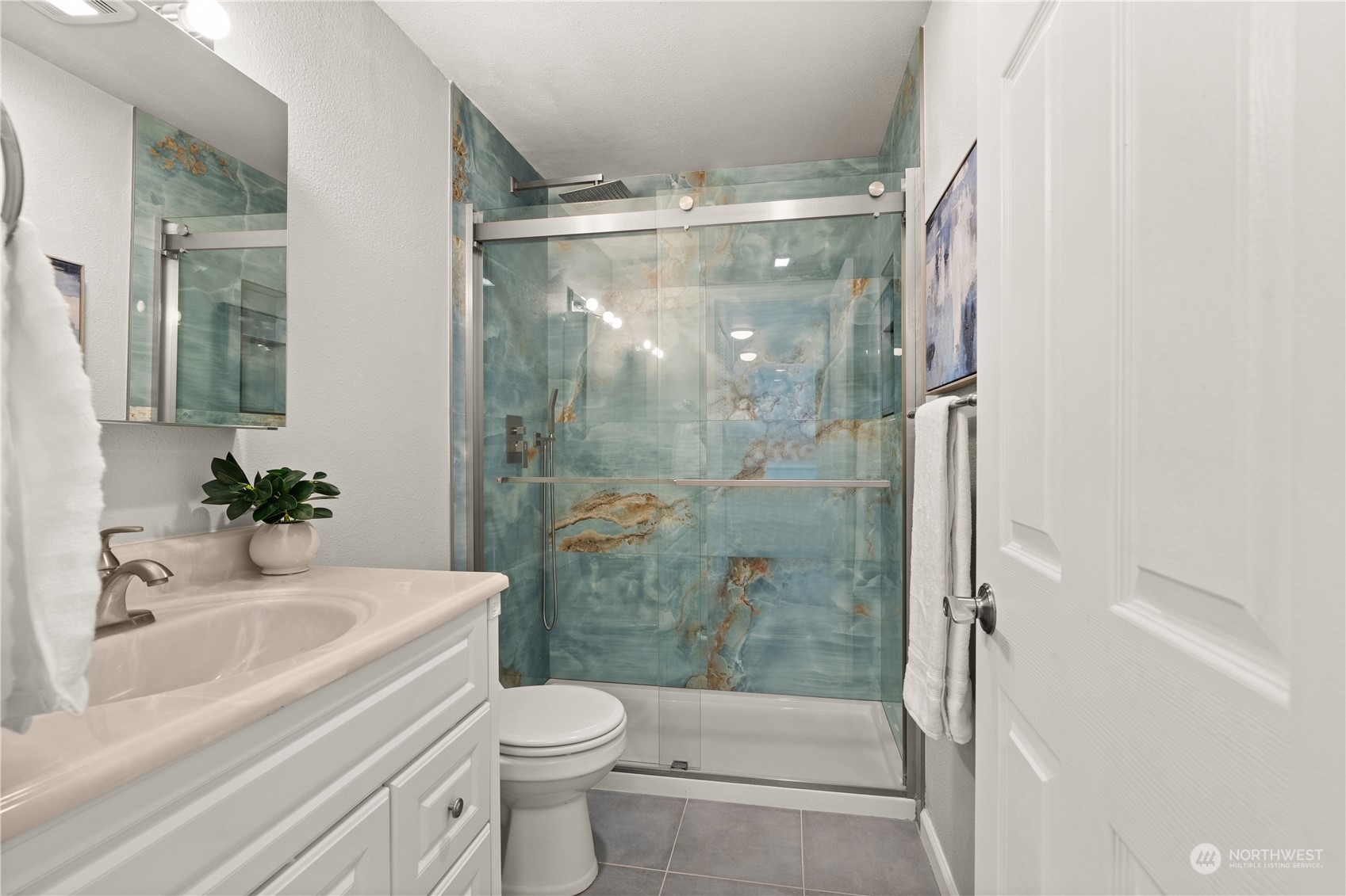 12631 Northeast 9th Place, Unit C106 Bellevue, WA 98005 - Photo 14 of 26