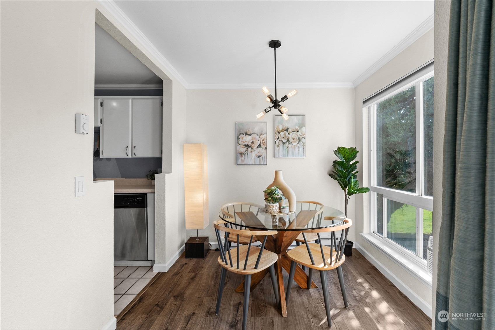 12631 Northeast 9th Place, Unit C106 Bellevue, WA 98005 - Photo 6 of 26