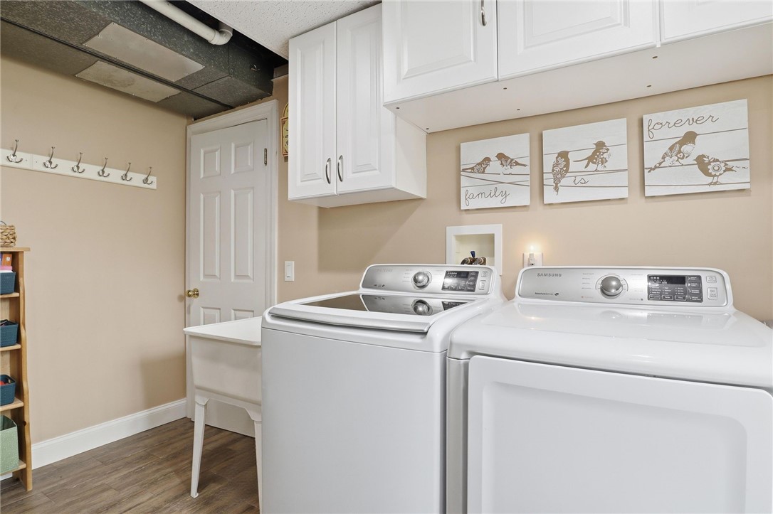 11 Saxony Road Pittsford, NY 14534 - Photo 34 of 50