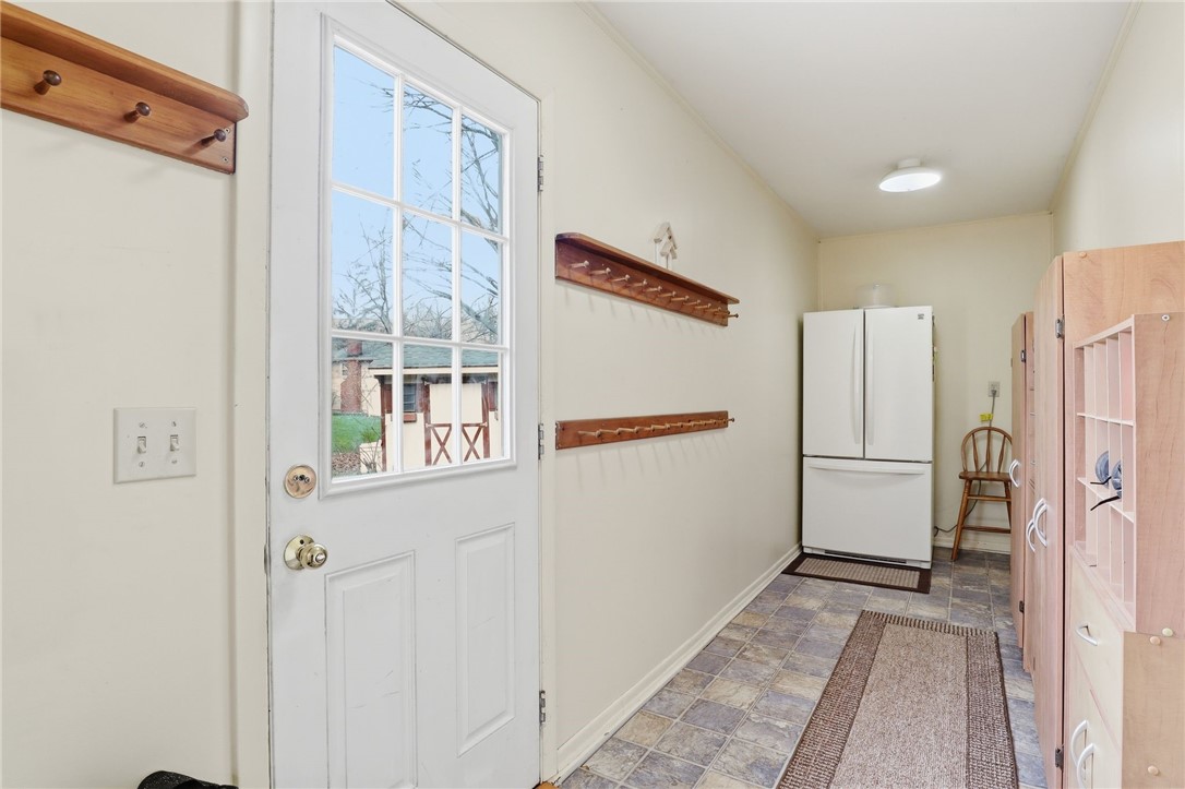 11 Saxony Road Pittsford, NY 14534 - Photo 35 of 50