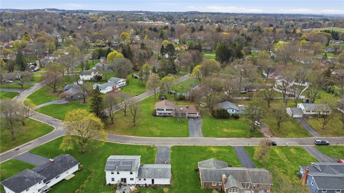 11 Saxony Road Pittsford, NY 14534 - Photo 45 of 50