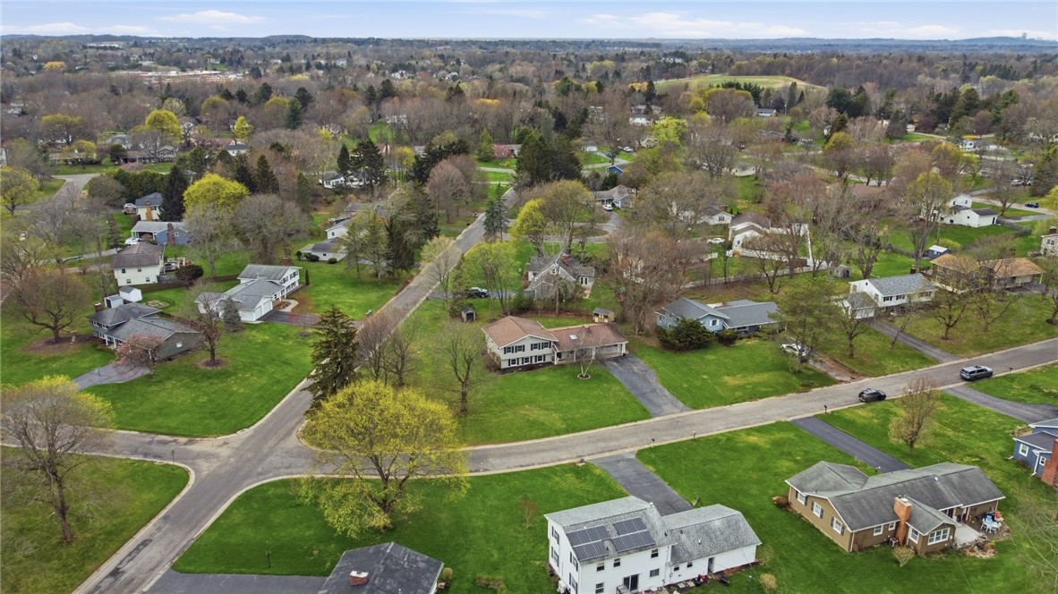 11 Saxony Road Pittsford, NY 14534 - Photo 47 of 50