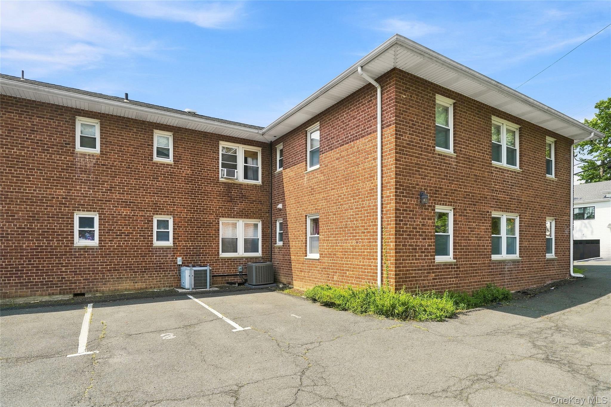 184 Purchase Street, Unit 11 Rye, NY 10580 - Photo 19 of 20 Exterior assigned parking space