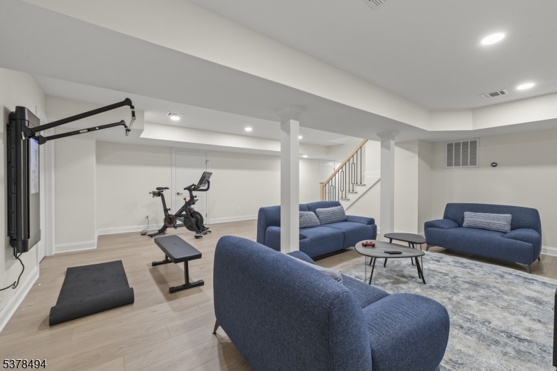 20 Woodfern Road Summit, NJ 07901 - Photo 42 of 46