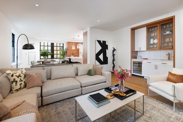 $3,995,000 | 45 Temple Street, Unit 311, Boston, MA 02114