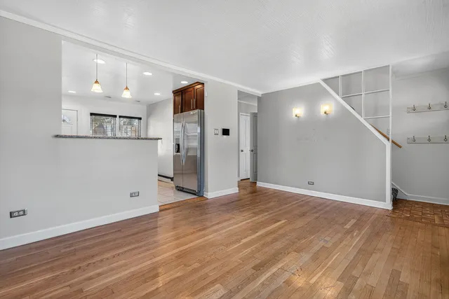 $279,000 | 313 Iroquois Road, Hillside, IL 60162