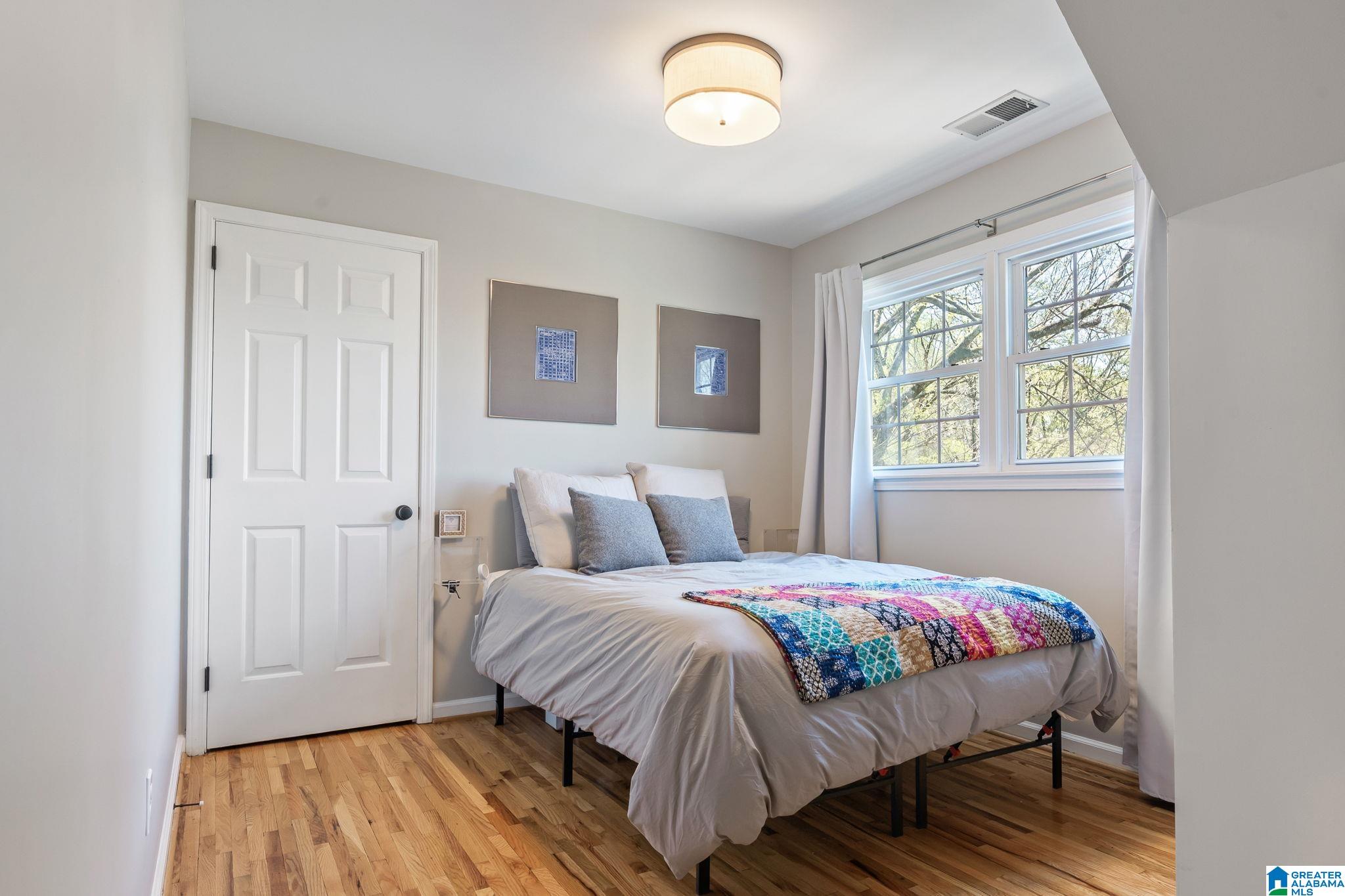 1439 Ridge Road Birmingham, AL 35209 - Photo 26 of 51