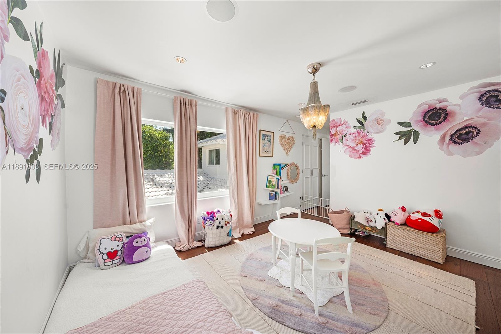 2701 North Bay Road Miami Beach, FL 33140 - Photo 29 of 38