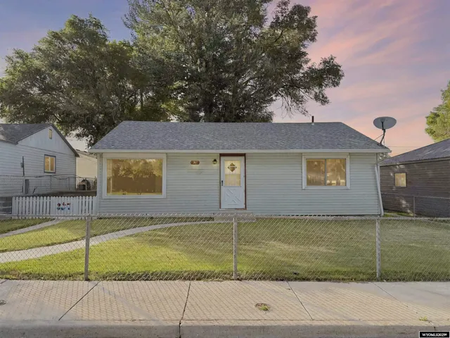 $235,000 | 92 Hoover Drive, Green River, WY 82935