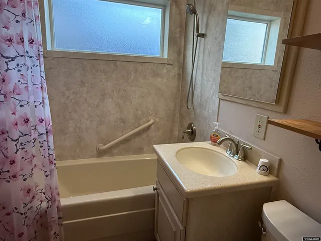 $235,000 | 92 Hoover Drive, Green River, WY 82935