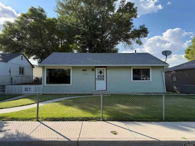 $235,000 | 92 Hoover Drive, Green River, WY 82935