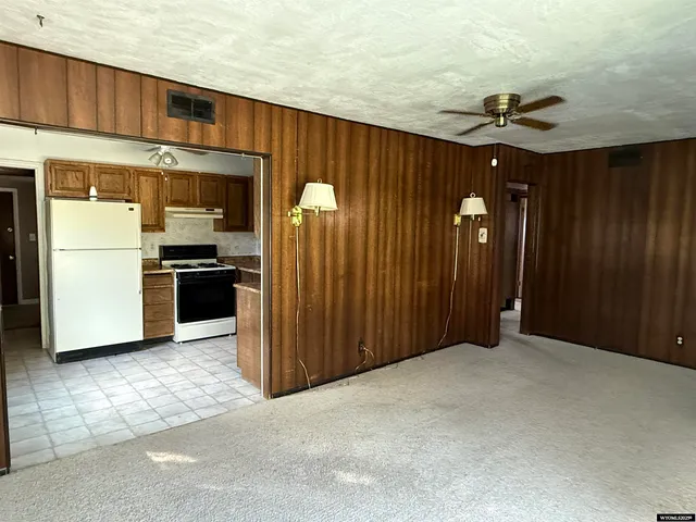 $235,000 | 92 Hoover Drive, Green River, WY 82935