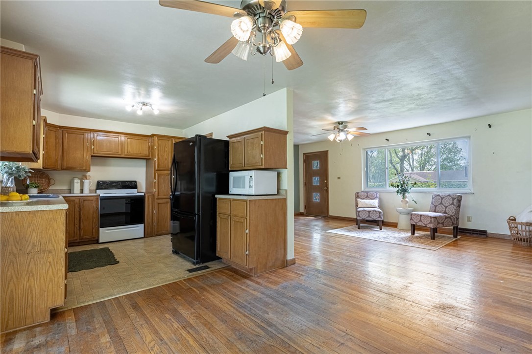 4150 Ridgecliff Drive Dayton, OH 45440 - Photo 4 of 26