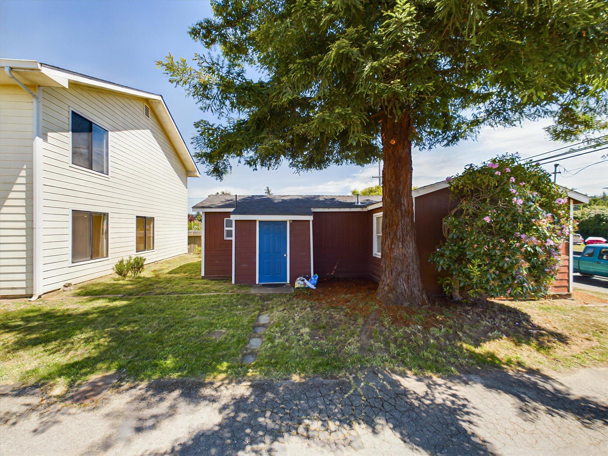 2051-2049 Sutter Road McKinleyville, CA 95519 - Photo 5 of 42