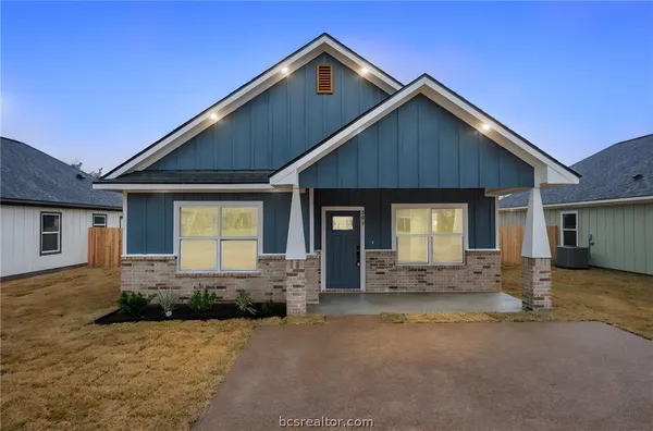 $265,000 | 205 Lock Lane, Bryan, TX 77803