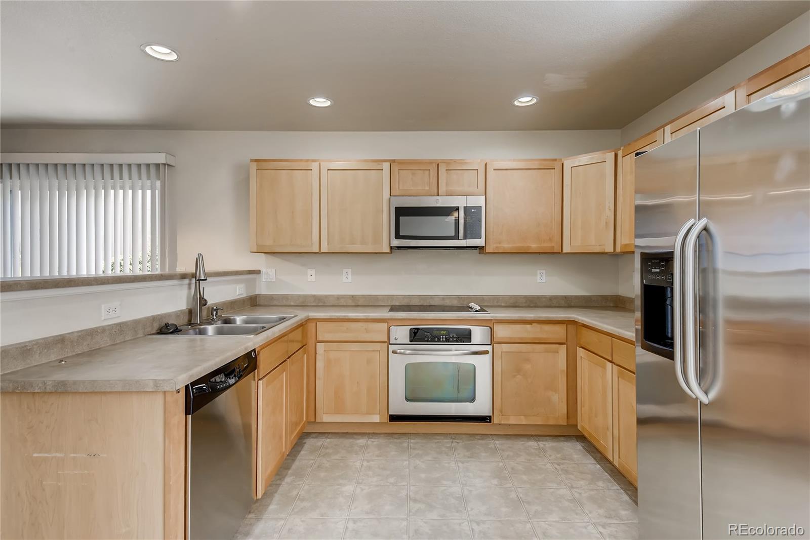 874 Diamond Rim Drive Colorado Springs, CO 80921 - Photo 9 of 33