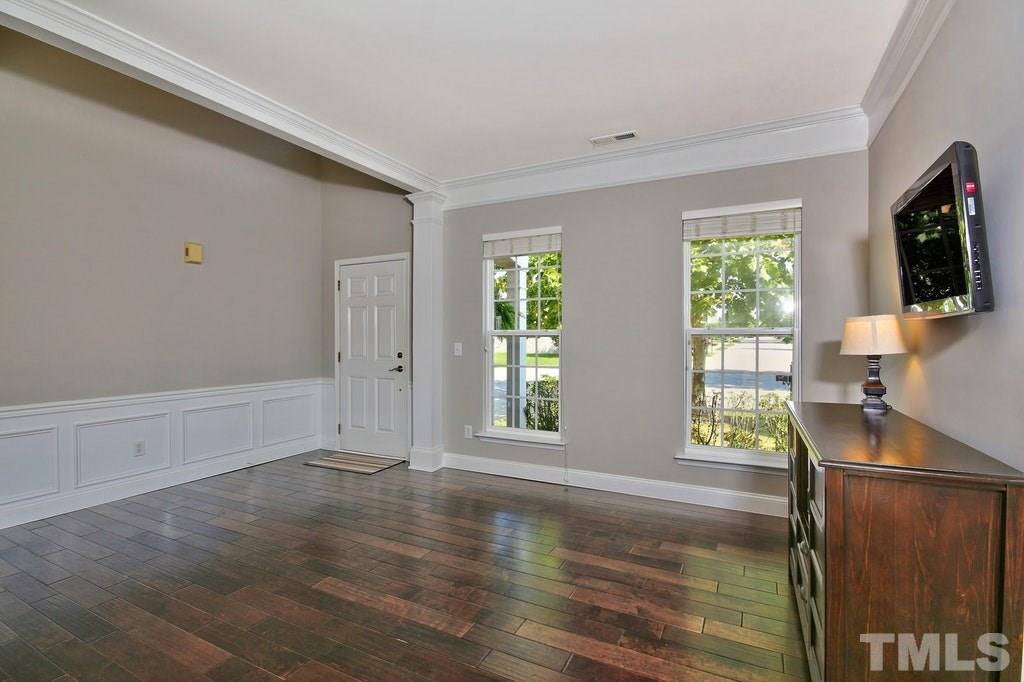 5307 Griffith Park Road Raleigh, NC 27613 - Photo 4 of 25 Living room/Dining room is great for entertaining. Host a dinner party and enjoy some cocktails in the living room with friends and family before dinner.