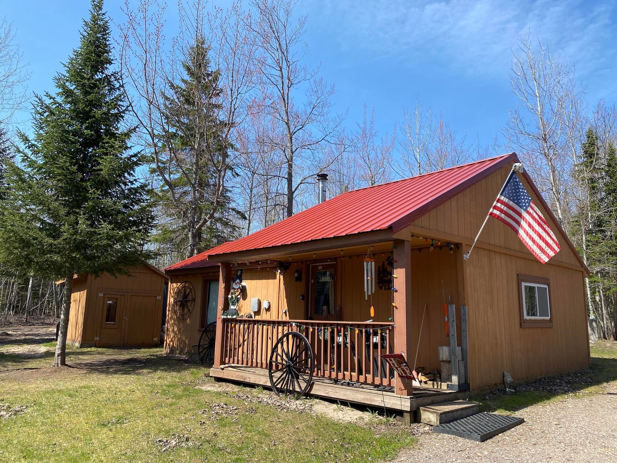 9235 North Whitefish Point Road Paradise, MI 49768 - Photo 6 of 28 Gallery Image 6
