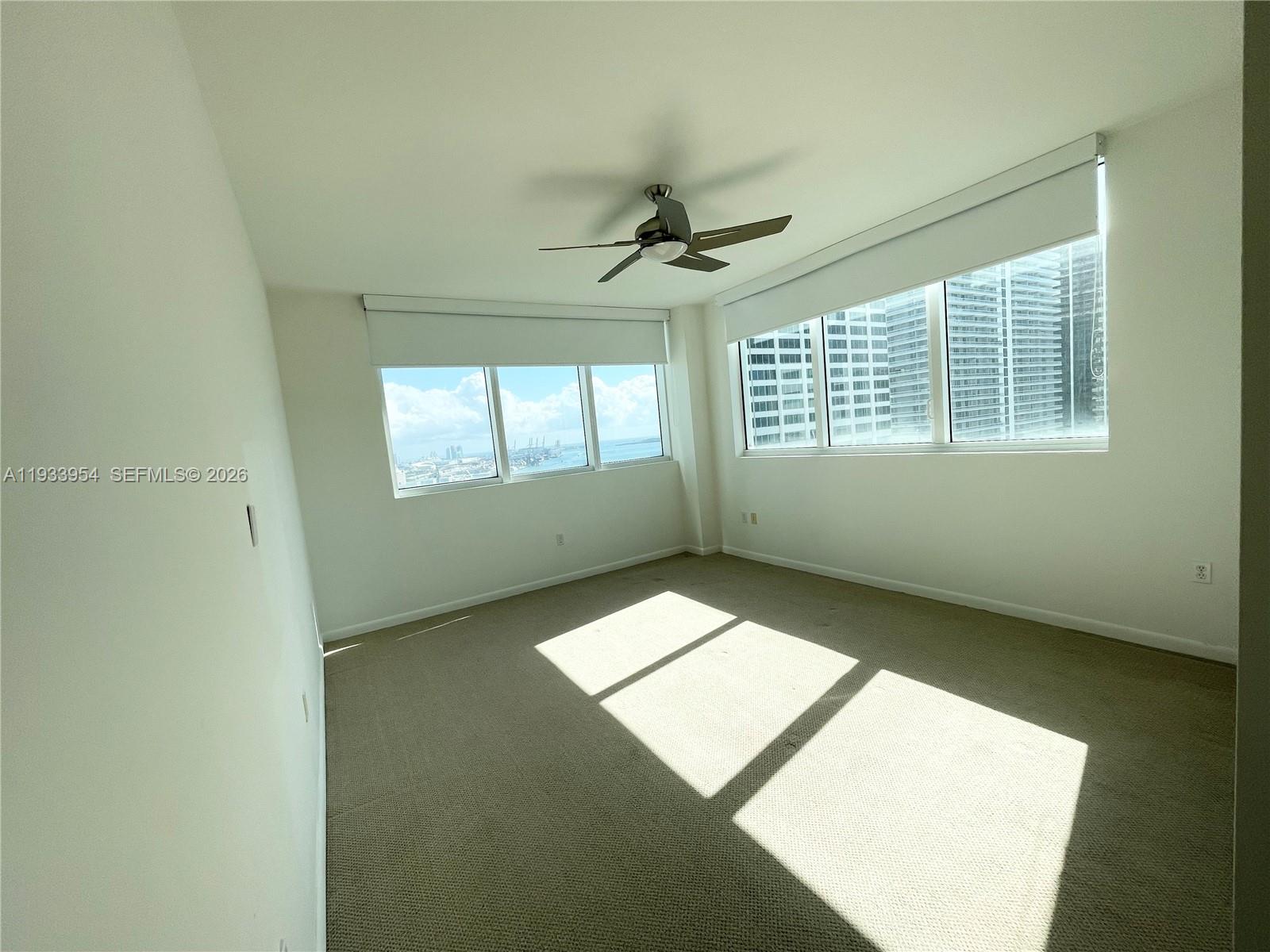 253 Northeast 2nd Street, Unit 2409 Miami, FL 33132 - Photo 39 of 61 an empty room with windows