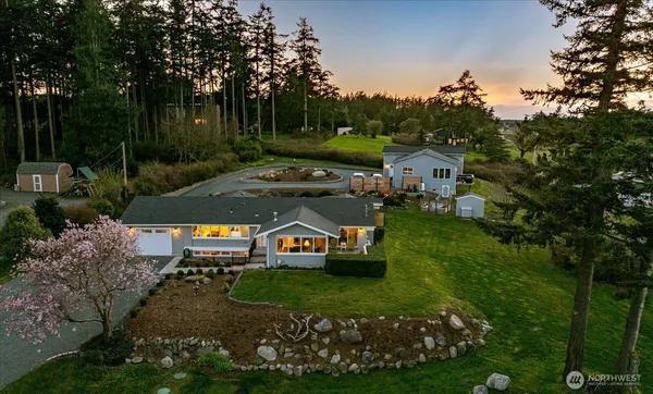 $1,385,000 | 1387 West Scenic Heights Road, Oak Harbor, WA 98277