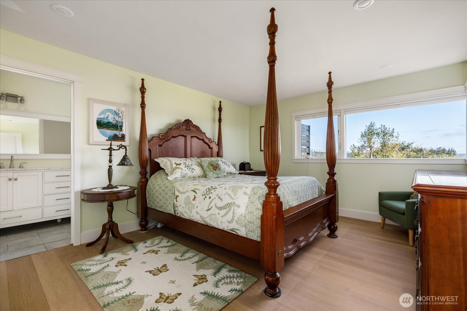 1387 West Scenic Heights Road Oak Harbor, WA 98277 - Photo 13 of 40