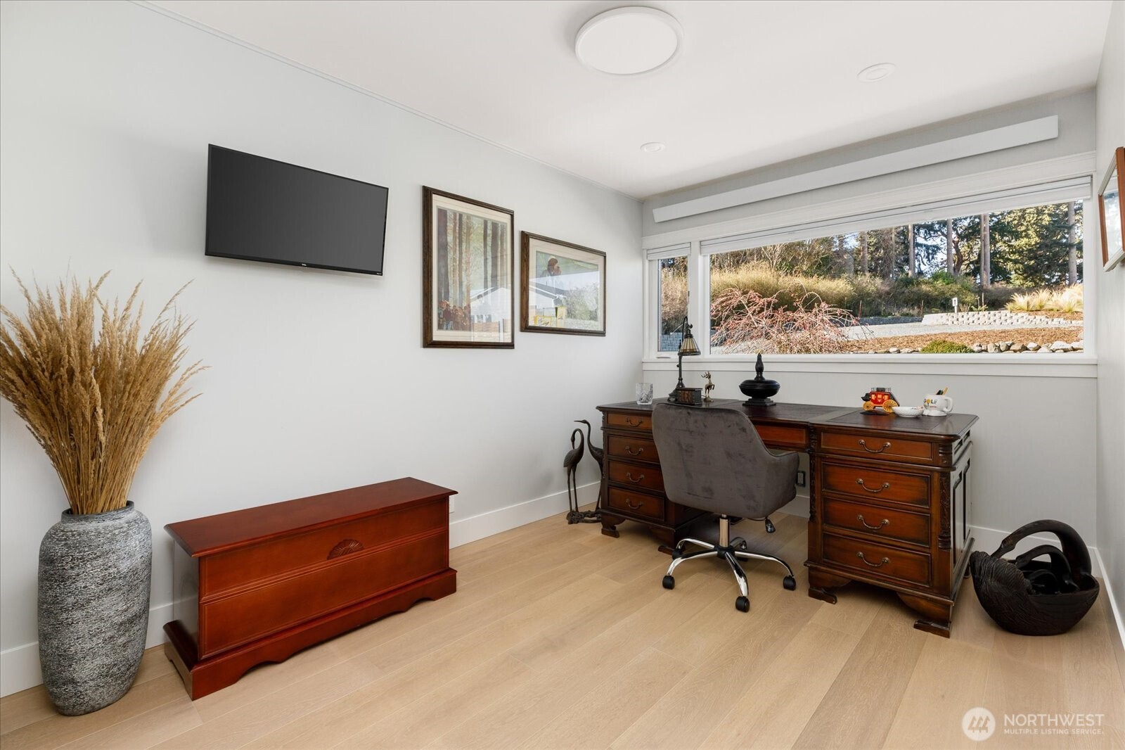 1387 West Scenic Heights Road Oak Harbor, WA 98277 - Photo 17 of 40