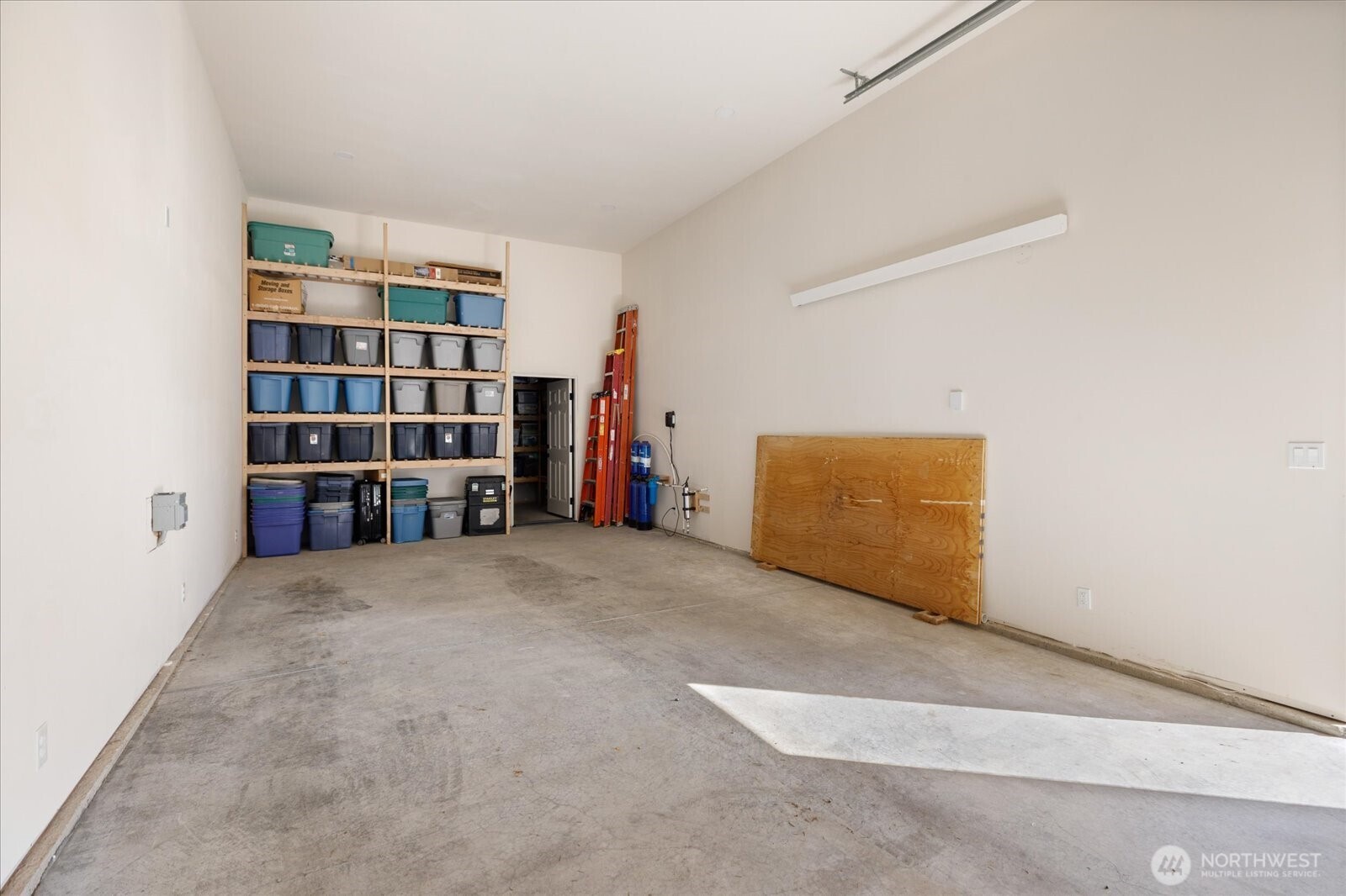 1387 West Scenic Heights Road Oak Harbor, WA 98277 - Photo 32 of 40