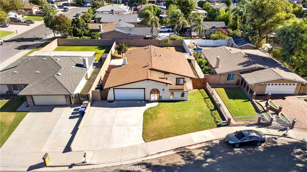 7616 Della Street Riverside, CA 92503 - Photo 3 of 22 Gallery Image 3