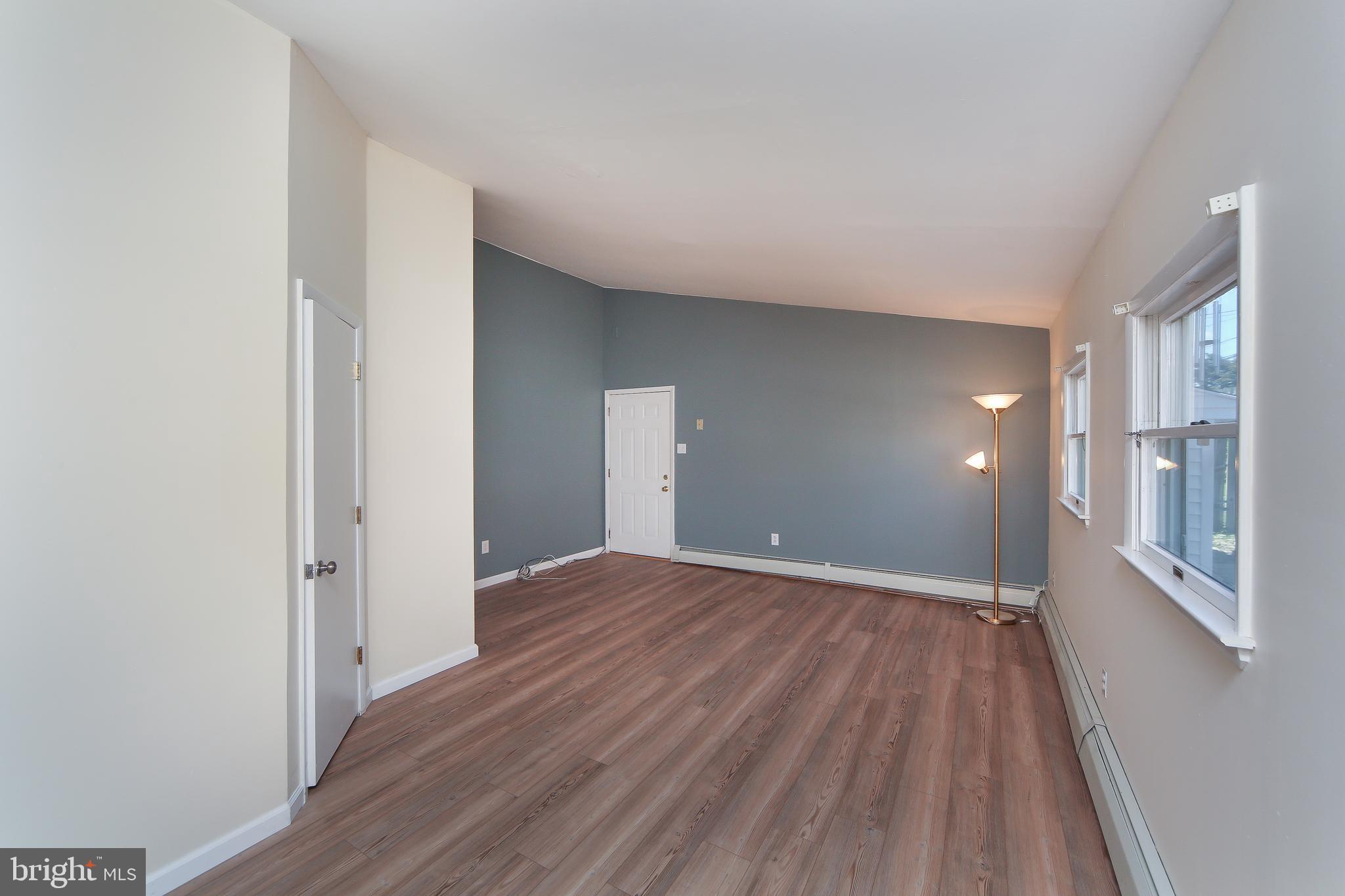 327 Andover Road Fairless Hills, PA 19030 - Photo 13 of 28 Gallery Image 13