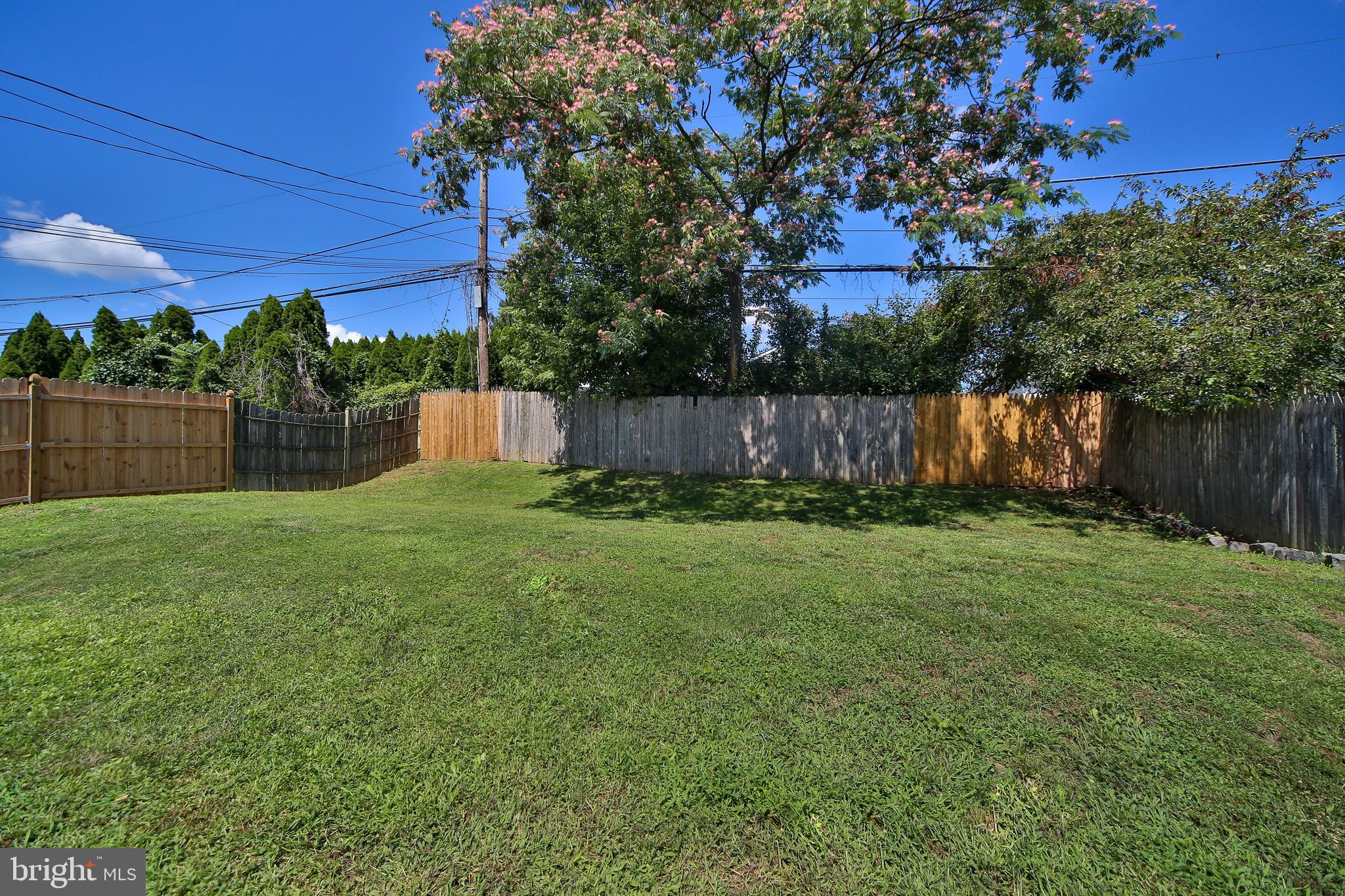 327 Andover Road Fairless Hills, PA 19030 - Photo 22 of 28 Gallery Image 22