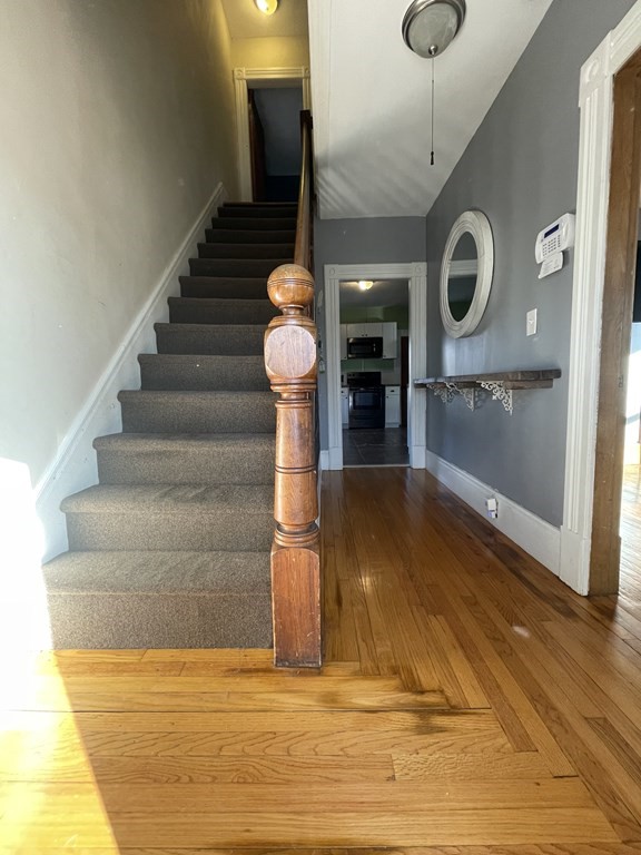 139 Governor Street Springfield, MA 01104 - Photo 10 of 14