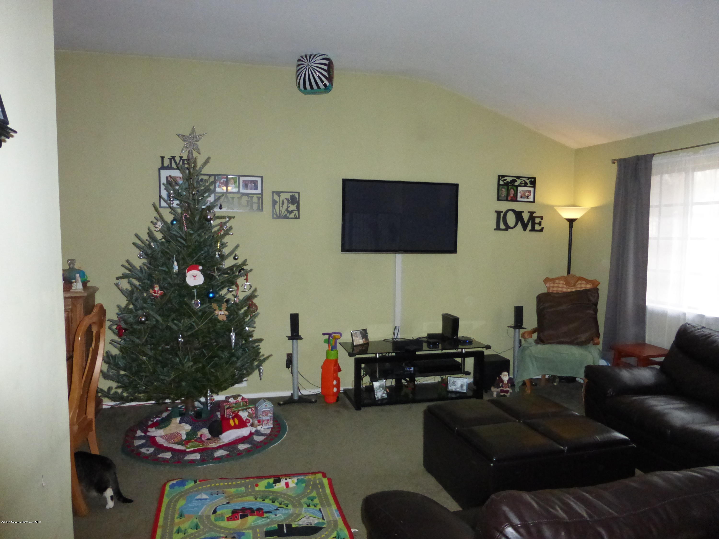 1109 Fordham Road Neptune Township, NJ 07753 - Photo 7 of 12 P1000575
