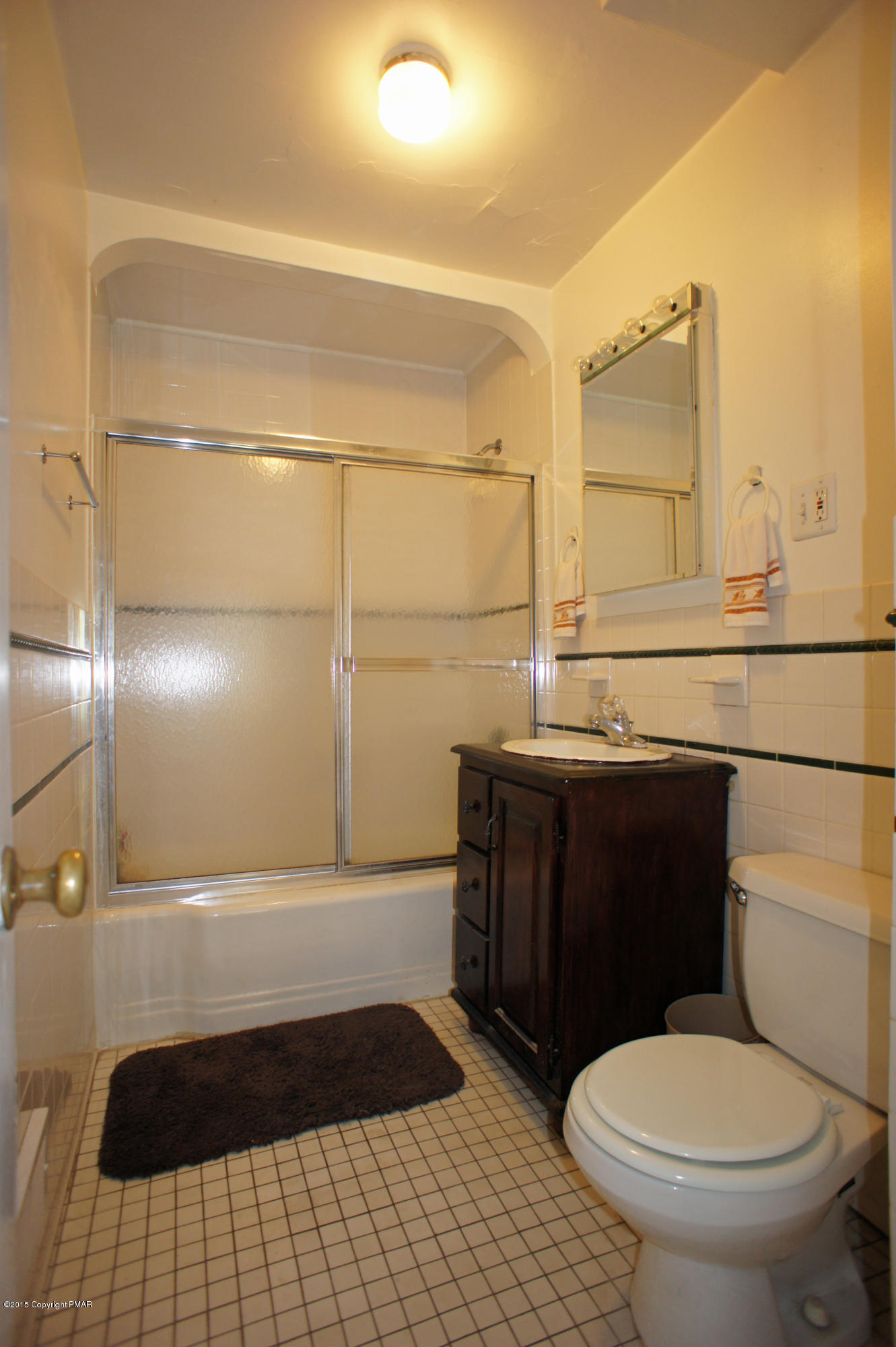 177 Tanite Road Stroudsburg, PA 18360 - Photo 16 of 30 a bathroom with a toilet and a mirror